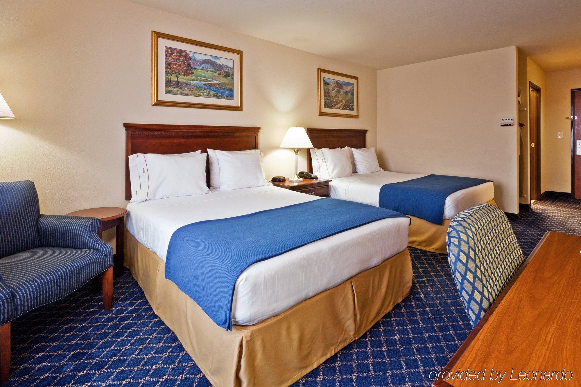 Holiday Inn Express Hotel & Suites Paragould By Ihg Kamer foto